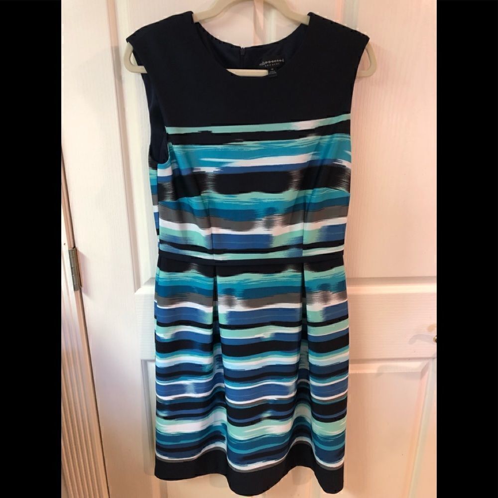 connected apparel sleeveless dress